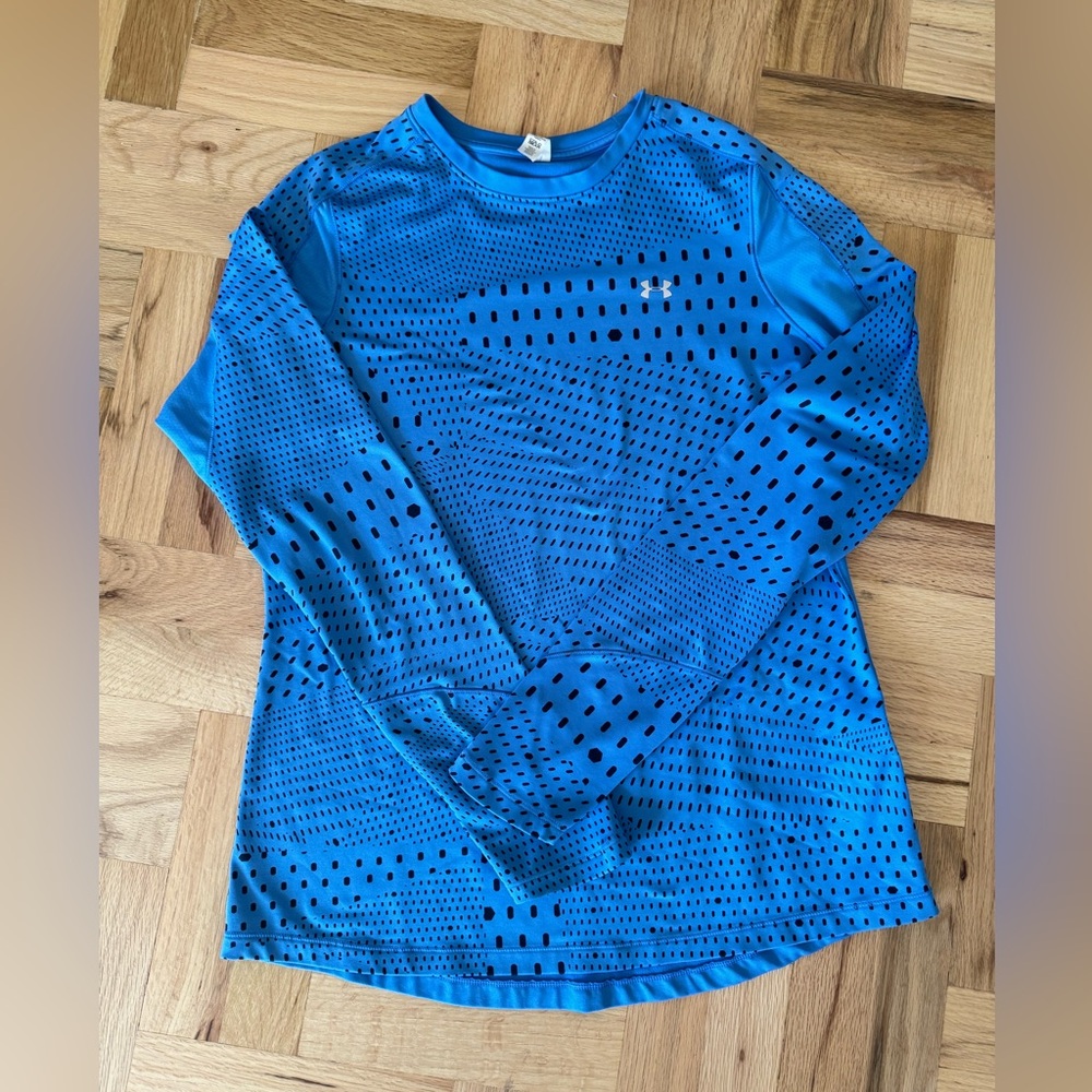 SOLD: Under Armour Cold Gear Shirt - Size L